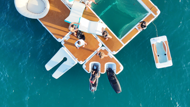 Yachtbeach inflatable platforms