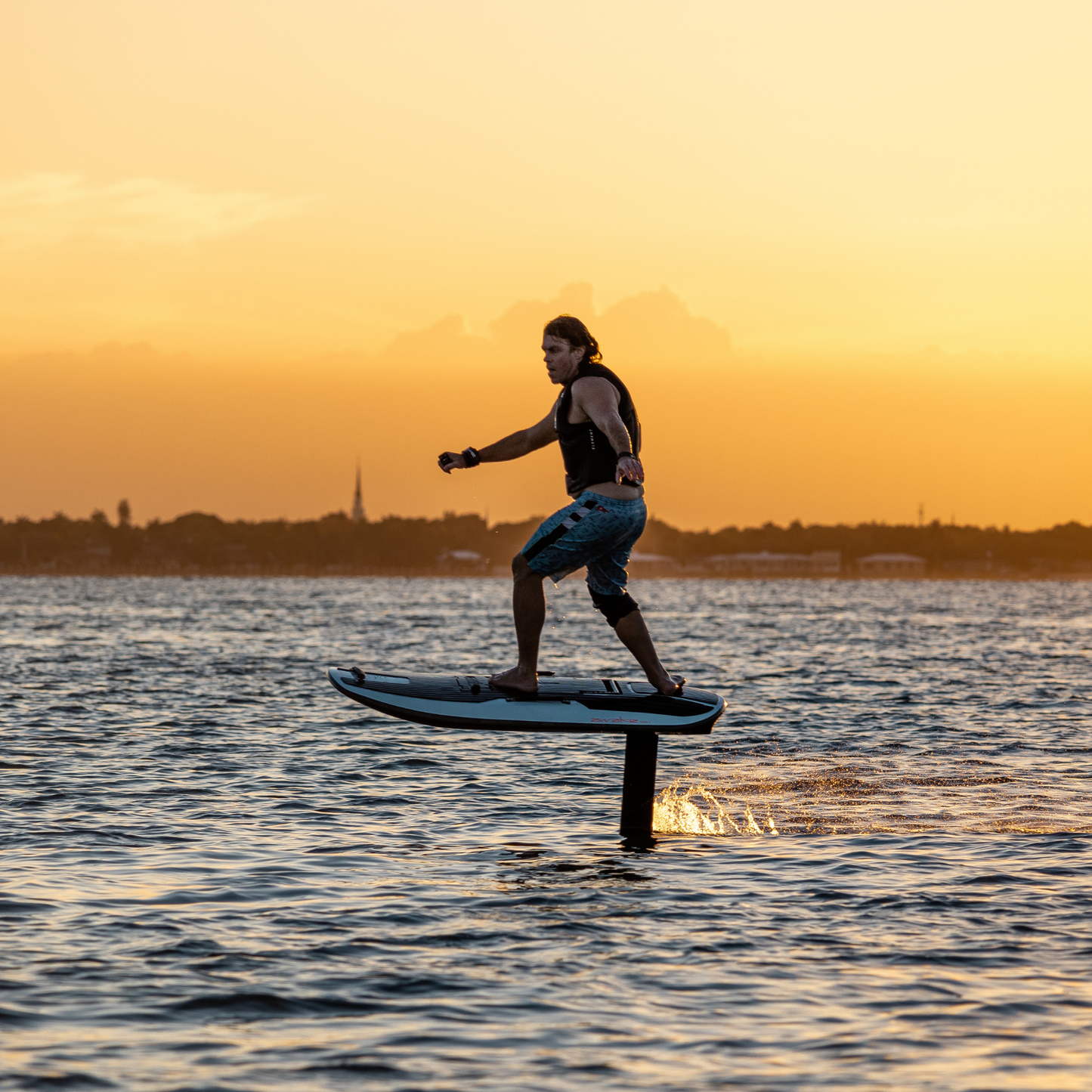 Awake Vinga eFoil sunset ride