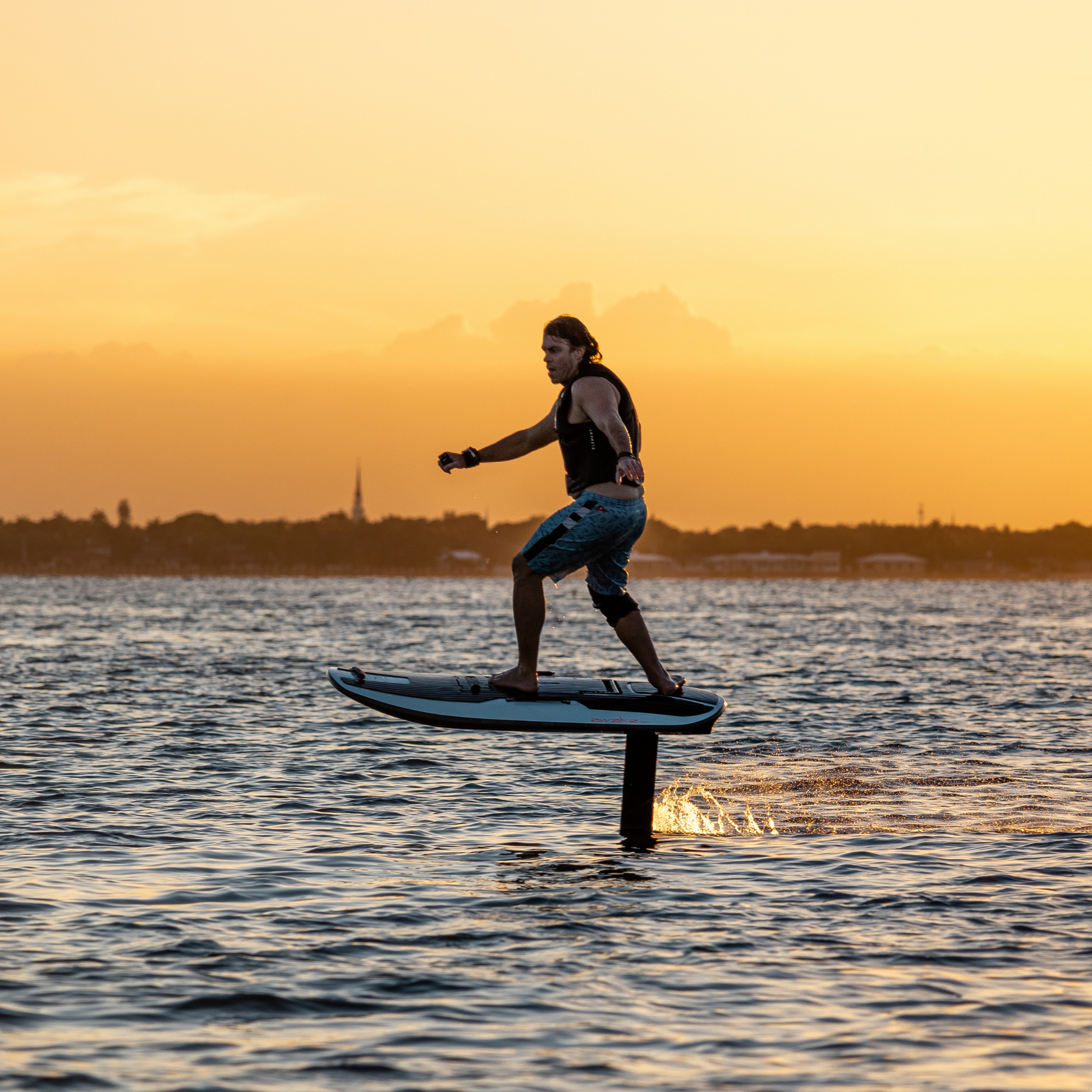 Awake Vinga eFoil sunset ride