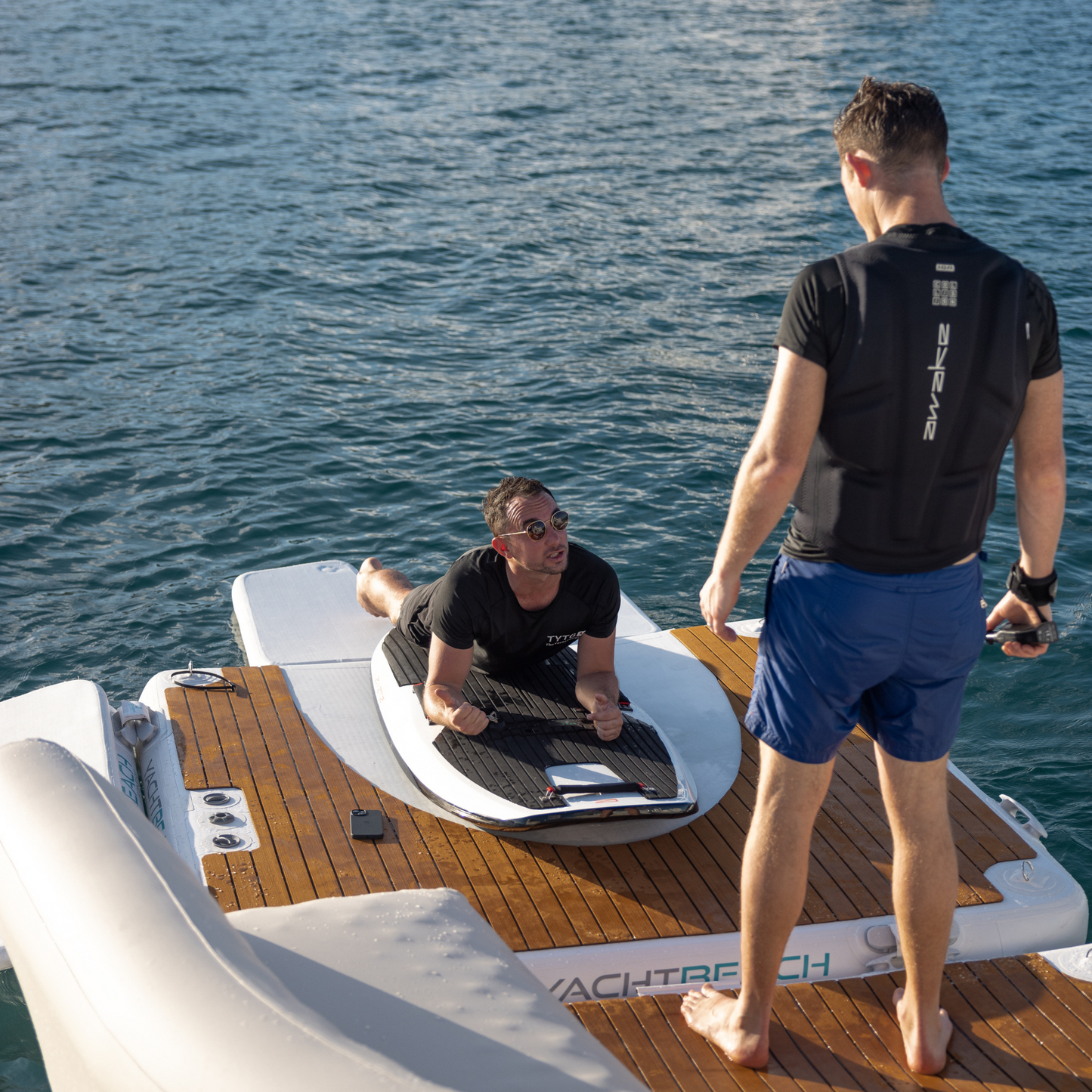 Yachtbeach Foil Dock  2.05 