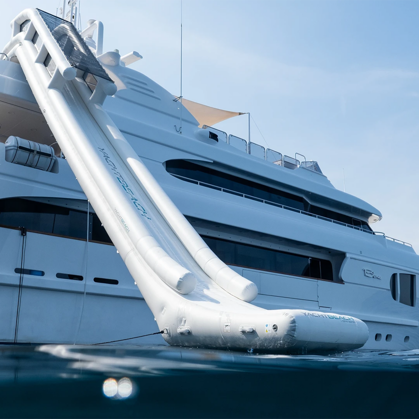 Yachtbeach Magic Yachtslide on a yacht