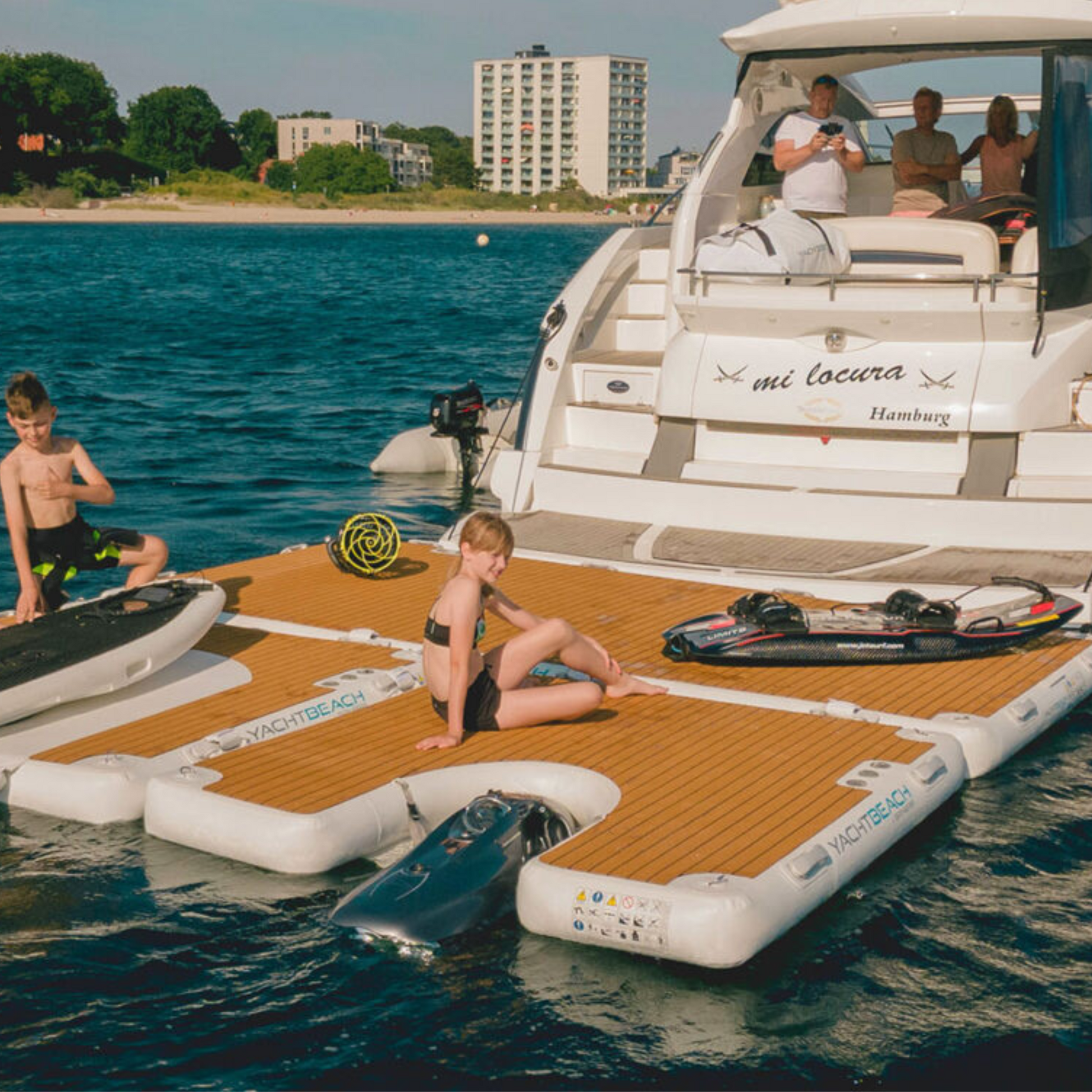 Yachtbeach Seabob Dock Single 2.05 in action