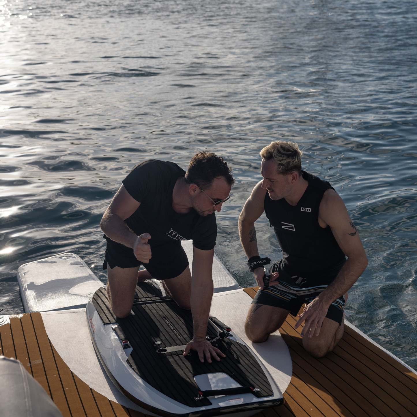 Yachtbeach eFoil Dock  2.05 lifestyle