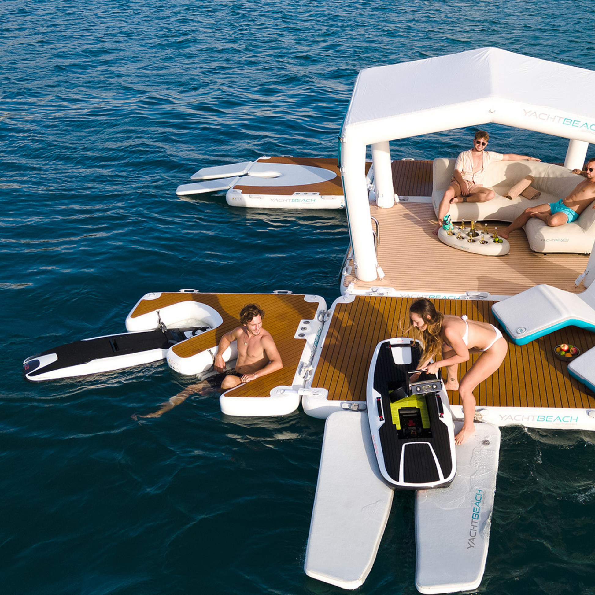 Yachtbeach efoil ramp in action